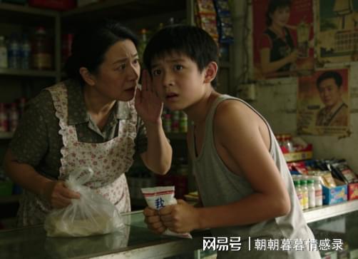 村里老人说：母鸡学公鸡叫就杀掉我深夜听见打鸣发现打鸣真相